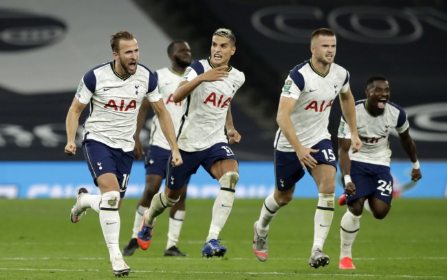 天秀!内马尔连过4人+脚后跟妙传 姆巴佩错失单刀